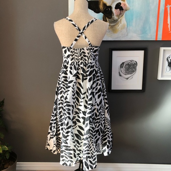 Botanical Tea Dress - Picture 5 of 13